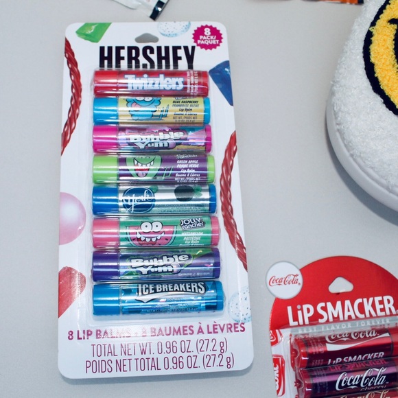 HERSHEY + LIP SMAKERS Coca-Cola 8 Piece Lip Balm Party Pack 16 TOTAL - Picture 3 of 5